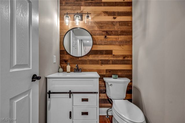 7955 Forest Valley Lane, Concord, OH 44077