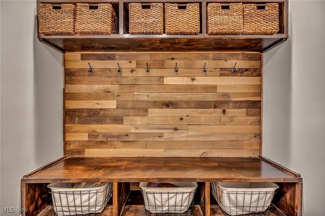 7955 Forest Valley Lane, Concord, OH 44077