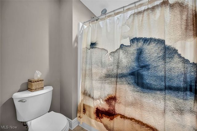 7955 Forest Valley Lane, Concord, OH 44077