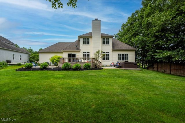 7955 Forest Valley Lane, Concord, OH 44077