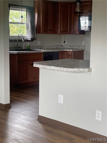 75 Majestic Terrace, Lackawanna, NY 14218