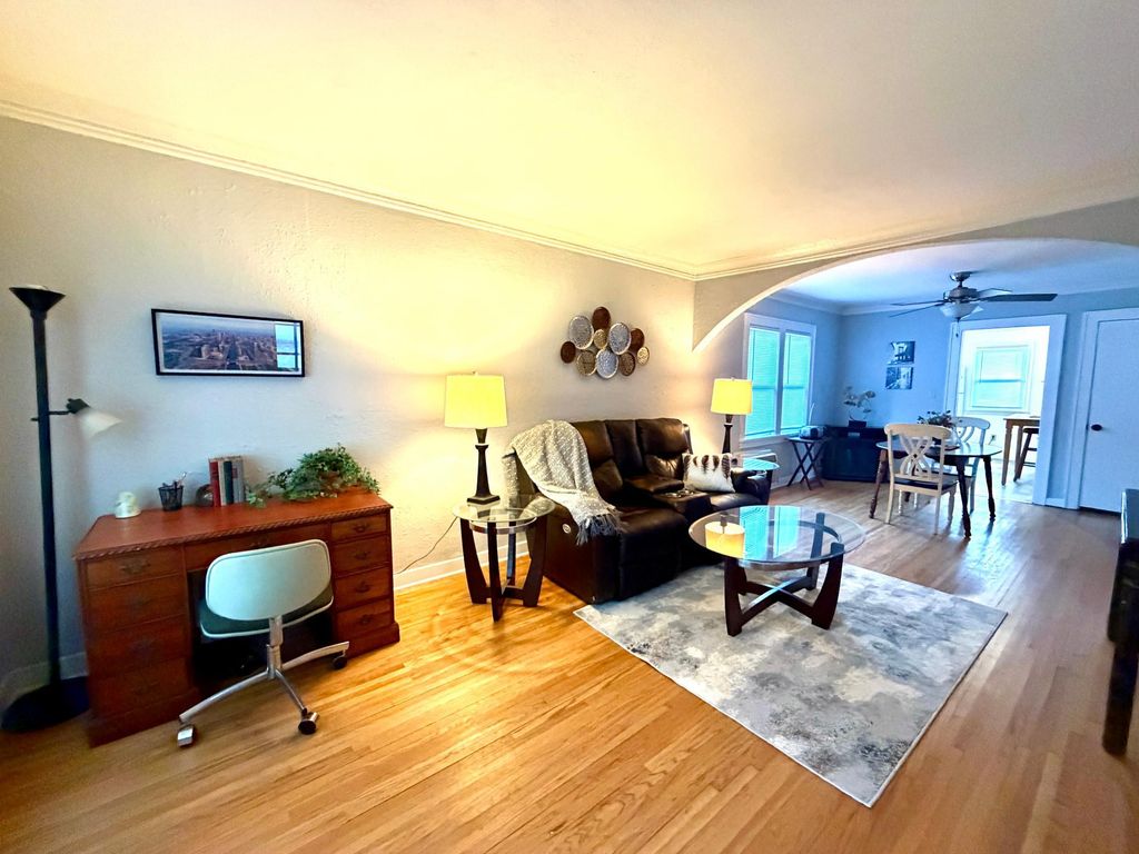 4711 N 6th Street, Minneapolis, MN 55430 — photo 2