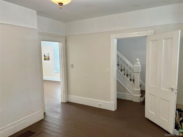 137 N Clinton Street, Poughkeepsie, NY 12601