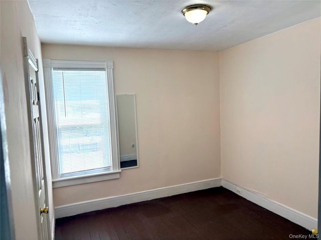 137 N Clinton Street, Poughkeepsie, NY 12601