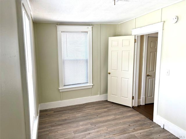 137 N Clinton Street, Poughkeepsie, NY 12601