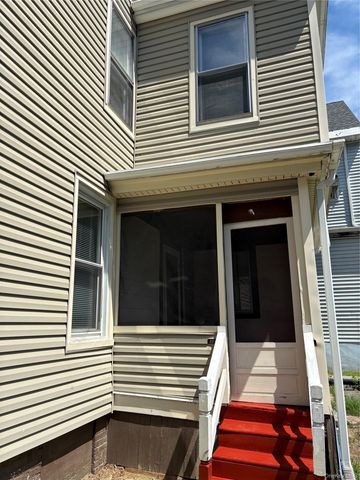 137 N Clinton Street, Poughkeepsie, NY 12601