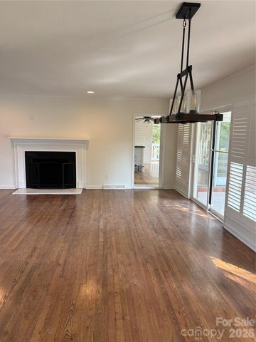 622 S Carolina Avenue, Statesville, NC 28677