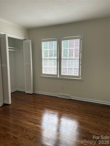 622 S Carolina Avenue, Statesville, NC 28677