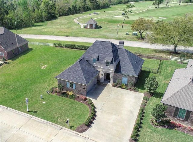 6500 White Oleander Circle W, Lake Charles, LA 70605