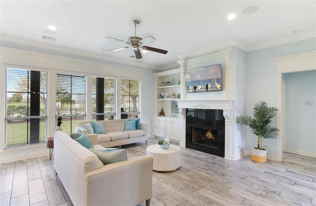 6500 White Oleander Circle W, Lake Charles, LA 70605