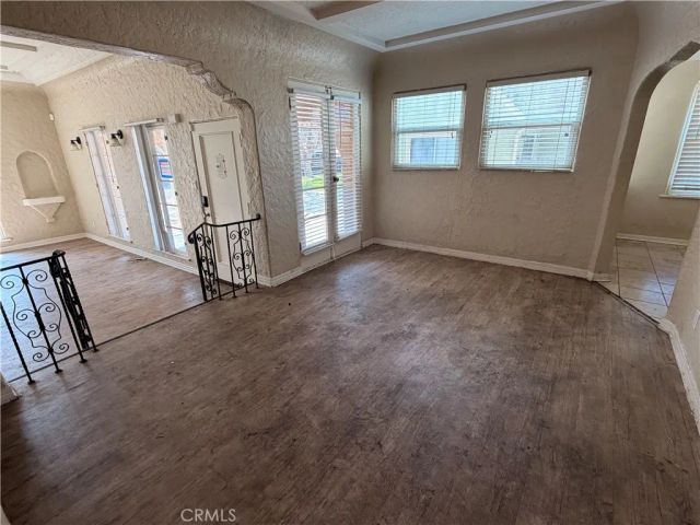8947 S Denker, Los Angeles, CA 90047
