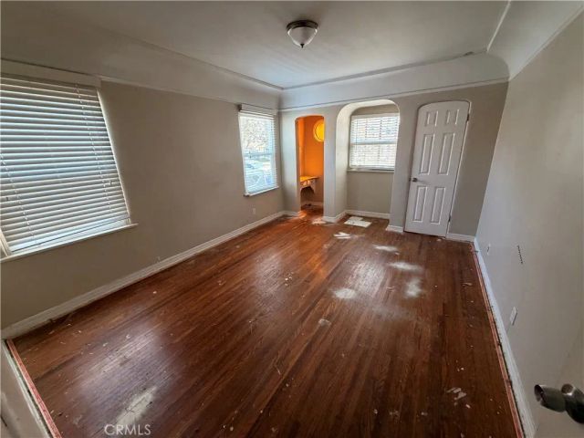 8947 S Denker, Los Angeles, CA 90047