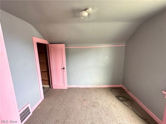 5578 Dalewood Avenue, Cleveland, OH 44137