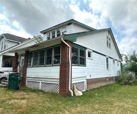 5578 Dalewood Avenue, Cleveland, OH 44137