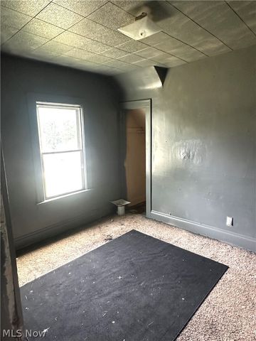 5578 Dalewood Avenue, Cleveland, OH 44137
