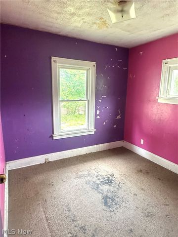 5578 Dalewood Avenue, Cleveland, OH 44137