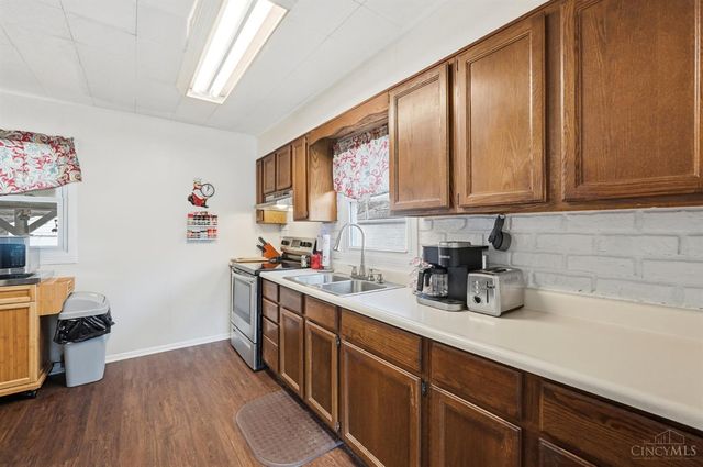 4211 Vannest Avenue, Middletown, OH 45042