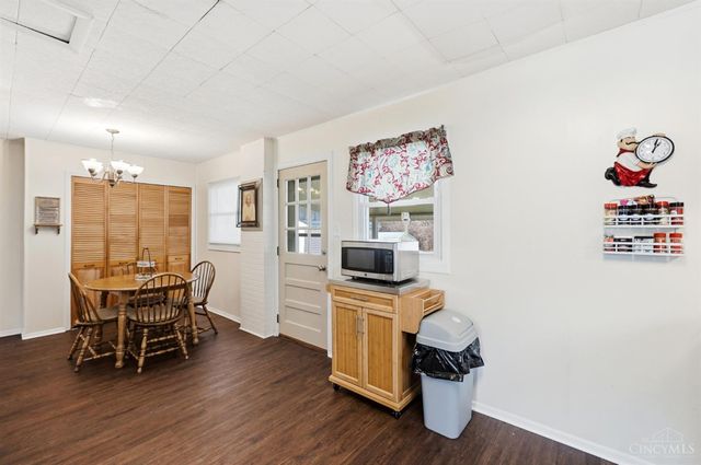 4211 Vannest Avenue, Middletown, OH 45042