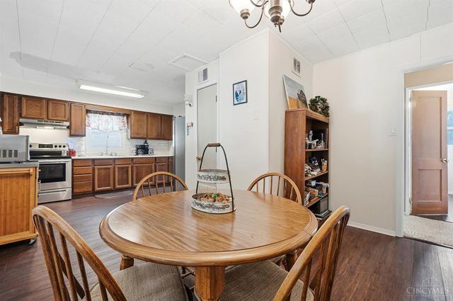 4211 Vannest Avenue, Middletown, OH 45042