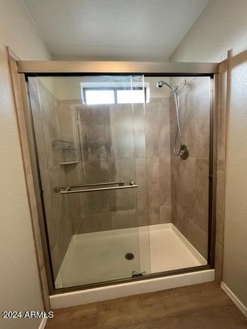 6320 W PARADISE Lane, Glendale, AZ 85306