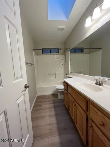 6320 W PARADISE Lane, Glendale, AZ 85306