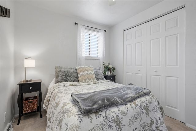 3289 Fawnway Dr, Murrysville, PA 15668