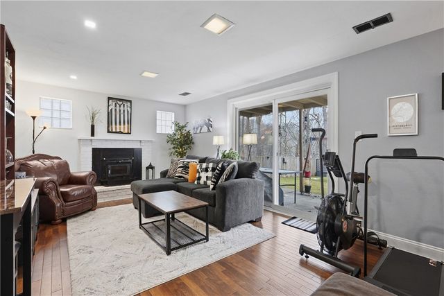 3289 Fawnway Dr, Murrysville, PA 15668