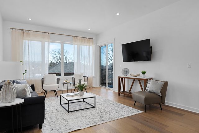 411 Fairpoint Street 306, Chattanooga, TN 37405