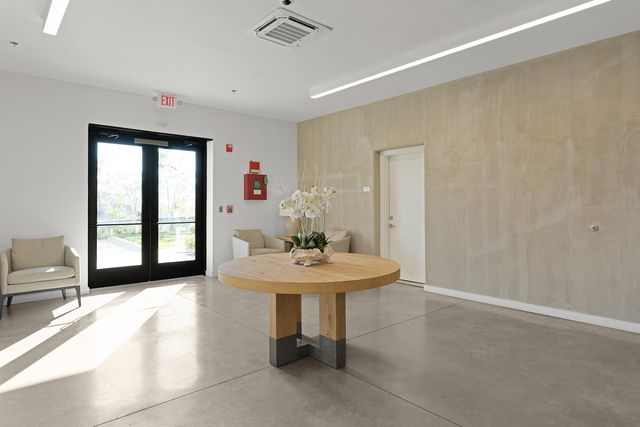 411 Fairpoint Street 306, Chattanooga, TN 37405