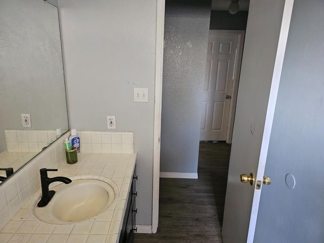 2640 52nd Ave, Sacramento, CA 95822