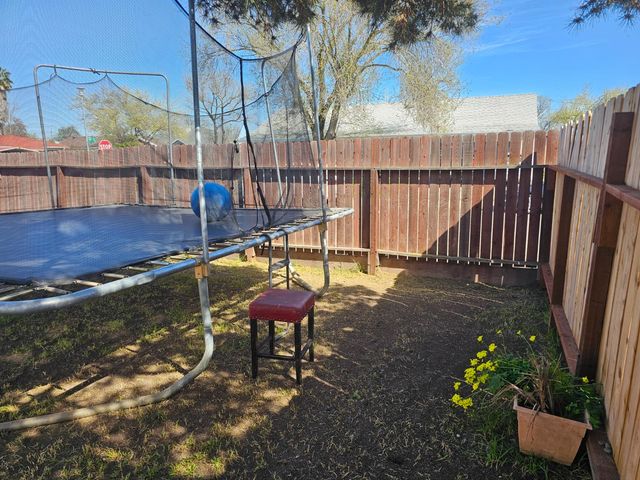 2640 52nd Ave, Sacramento, CA 95822