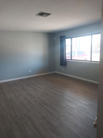 2640 52nd Ave, Sacramento, CA 95822