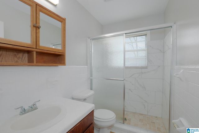 325 53RD STREET, Fairfield, AL 35064