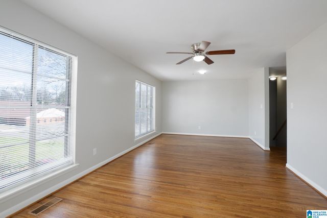 325 53RD STREET, Fairfield, AL 35064