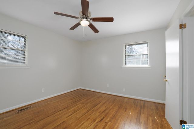 325 53RD STREET, Fairfield, AL 35064