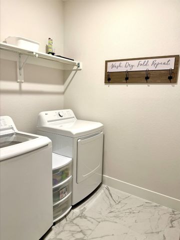 1835 Bell Court, Van Alstyne, TX 75495