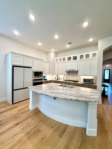 1835 Bell Court, Van Alstyne, TX 75495