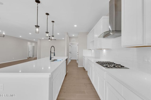 13833 Centro Vista Avenue, Horizon City, TX 79928