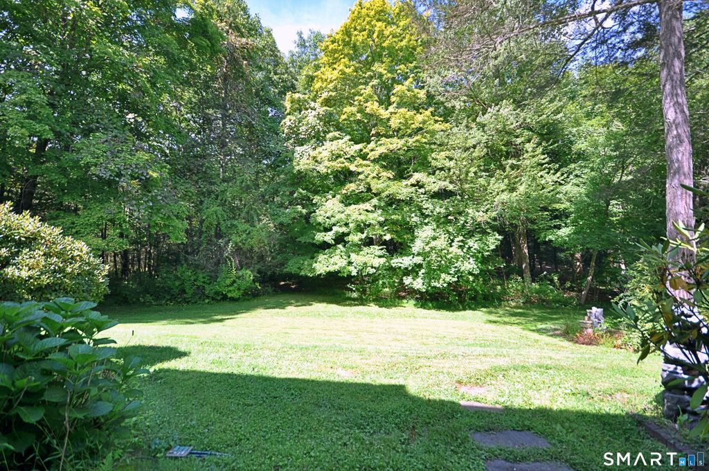 366 Heritage Village A, Southbury, CT 06488