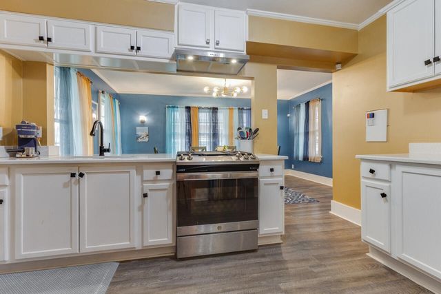 1500 W Saint Joseph Street, Lansing, MI 48915