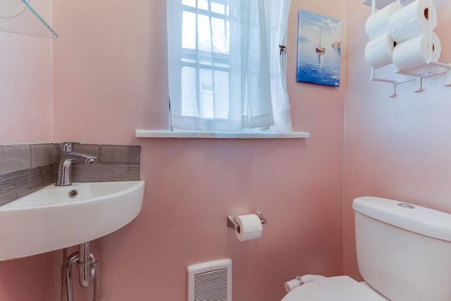 1500 W Saint Joseph Street, Lansing, MI 48915