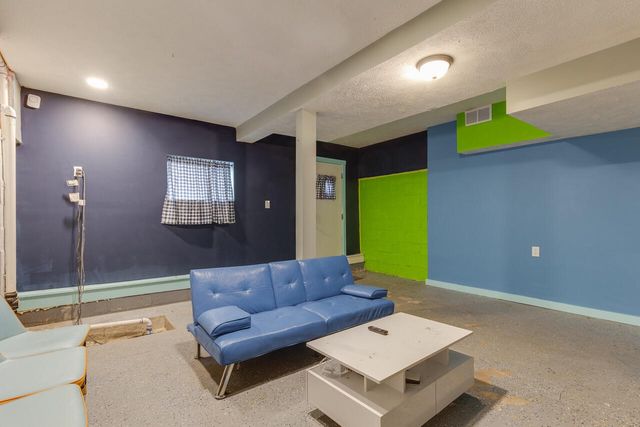 1500 W Saint Joseph Street, Lansing, MI 48915