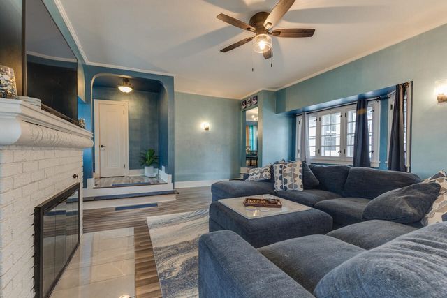 1500 W Saint Joseph Street, Lansing, MI 48915