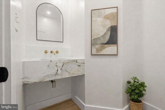 9127 SLIGO CREEK PKWY, Silver Spring, MD 20901