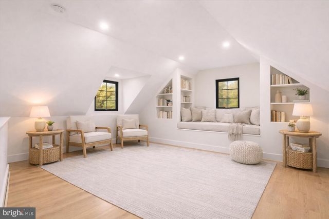 9127 SLIGO CREEK PKWY, Silver Spring, MD 20901