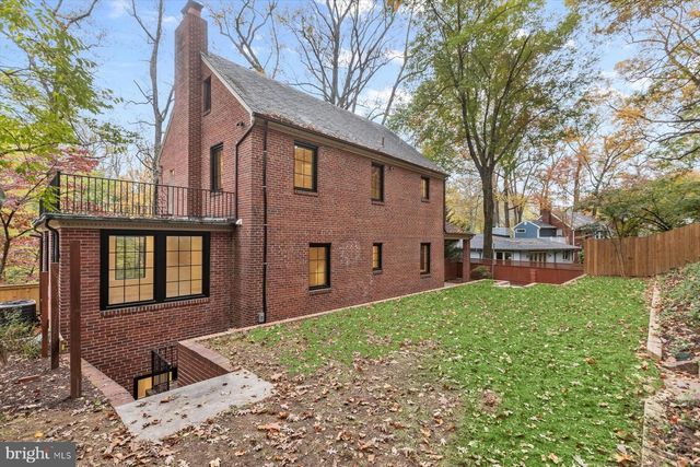 9127 SLIGO CREEK PKWY, Silver Spring, MD 20901