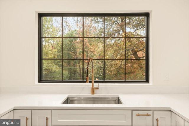 9127 SLIGO CREEK PKWY, Silver Spring, MD 20901