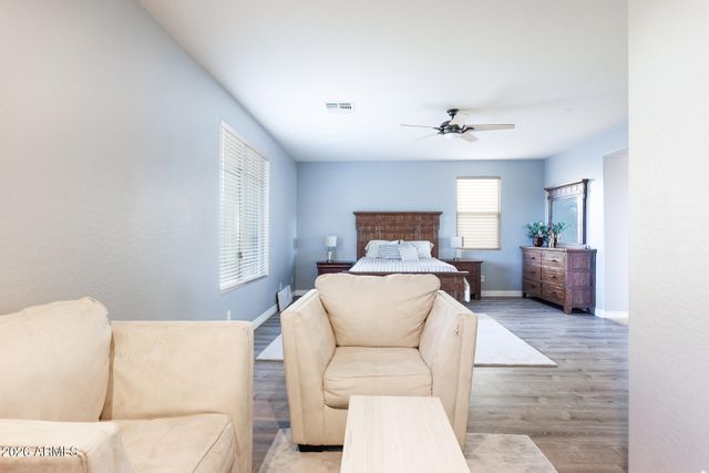 311 W BLUE LAGOON Drive, Casa Grande, AZ 85122