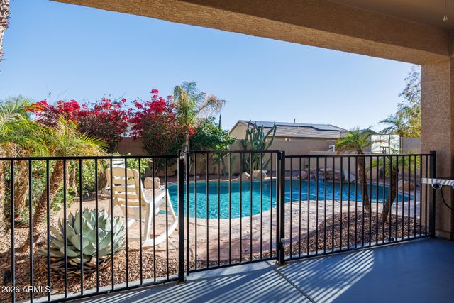 311 W BLUE LAGOON Drive, Casa Grande, AZ 85122