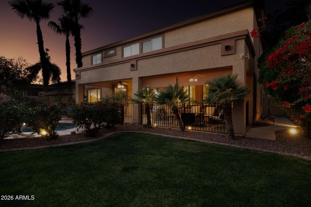 311 W BLUE LAGOON Drive, Casa Grande, AZ 85122